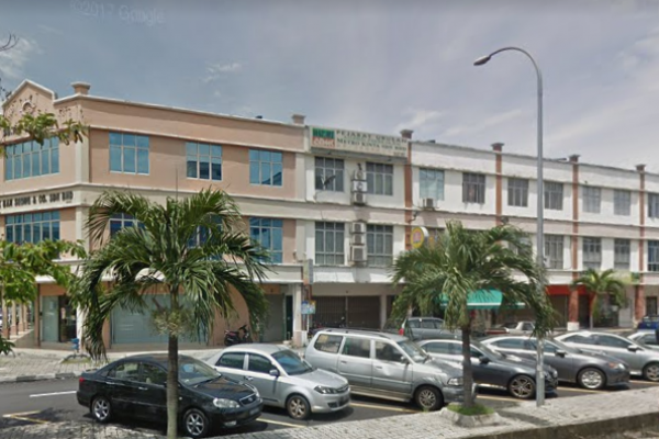 2017-11-16 17_55_18-Jln Temenggung 18 - Peta Google.png